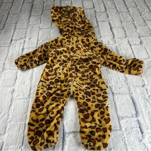 Leopard Costume size 0 to 3 months - Picture 6 of 8